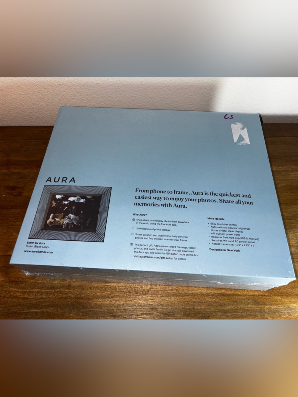 Aura Digital Photo Frame in Pastel Blue Packaging
